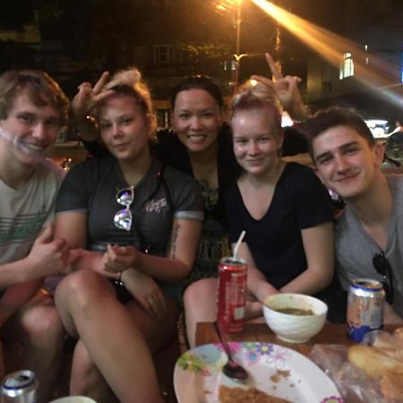 Dragon Hostel Вунгтау Экстерьер фото